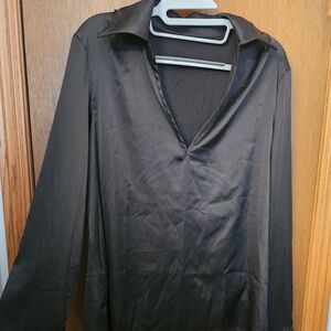 Black Women's Long-Sleeve Satin V-Neck Shirt